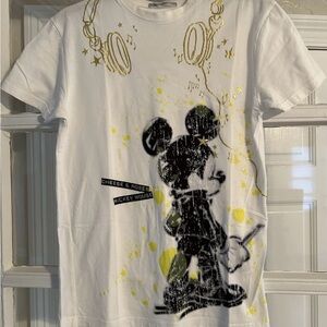 Tokyo Disney Mickey, Minnie, Daisy “Cheese & Roses” T shirt, Size Small